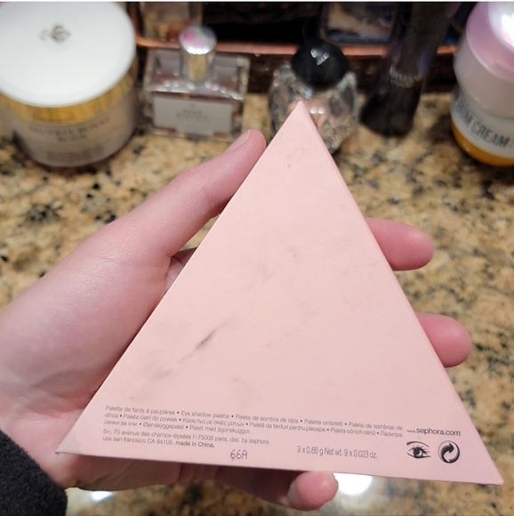 Sephora eye shadow pallete - Picture 3 of 3